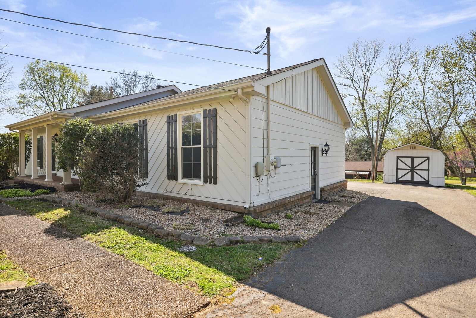 28 Brookside Ct