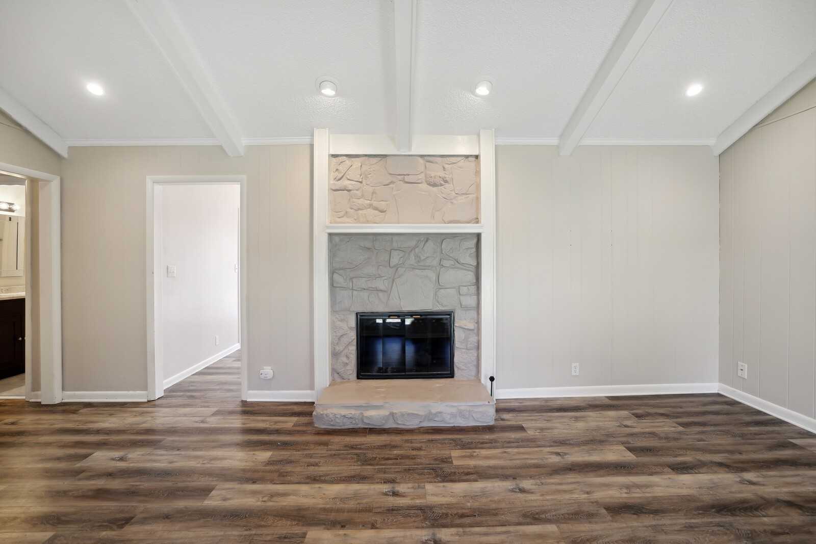 28 Brookside Ct