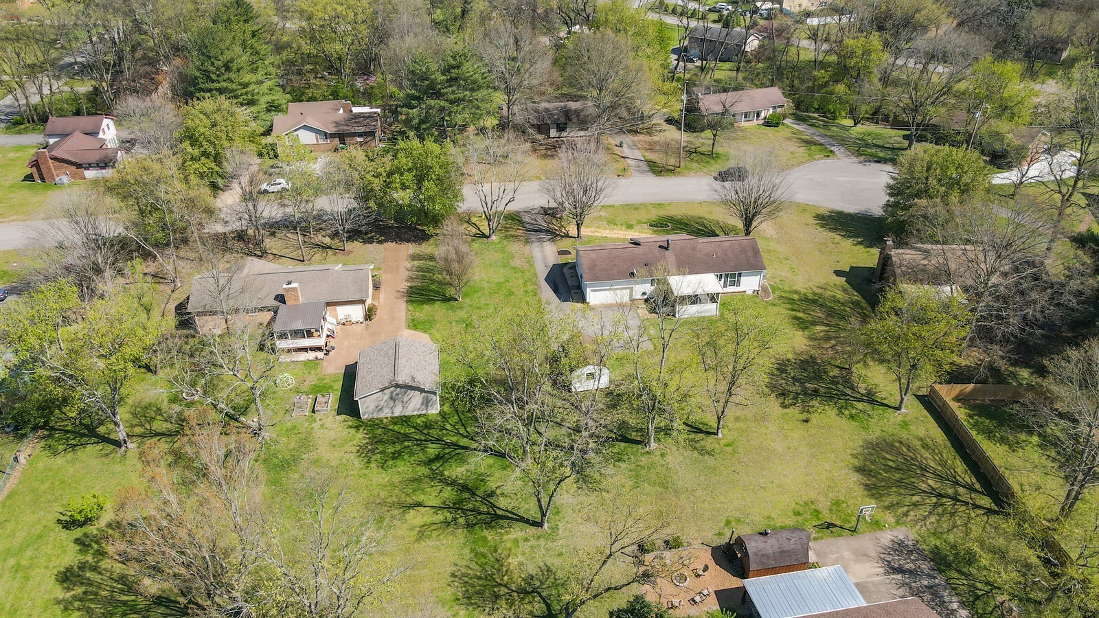 28 Brookside Ct