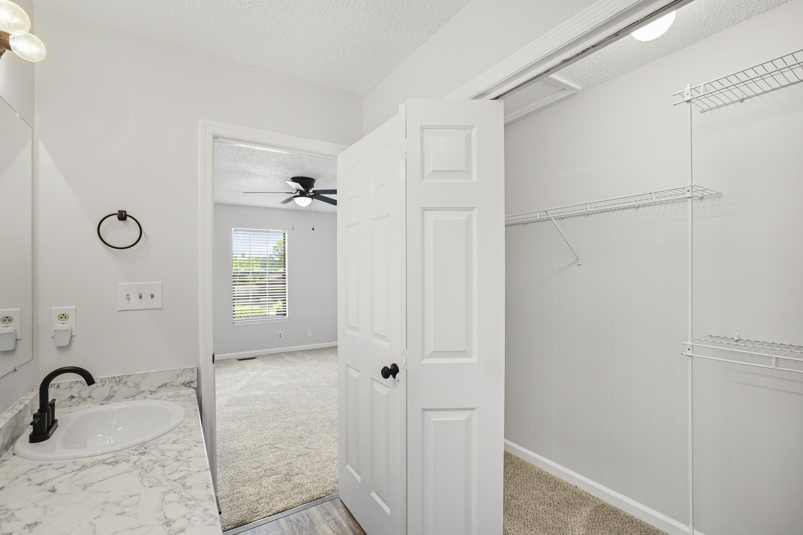 1844 Timberline Pl