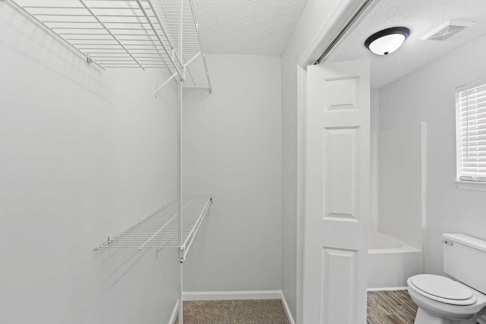 1844 Timberline Pl