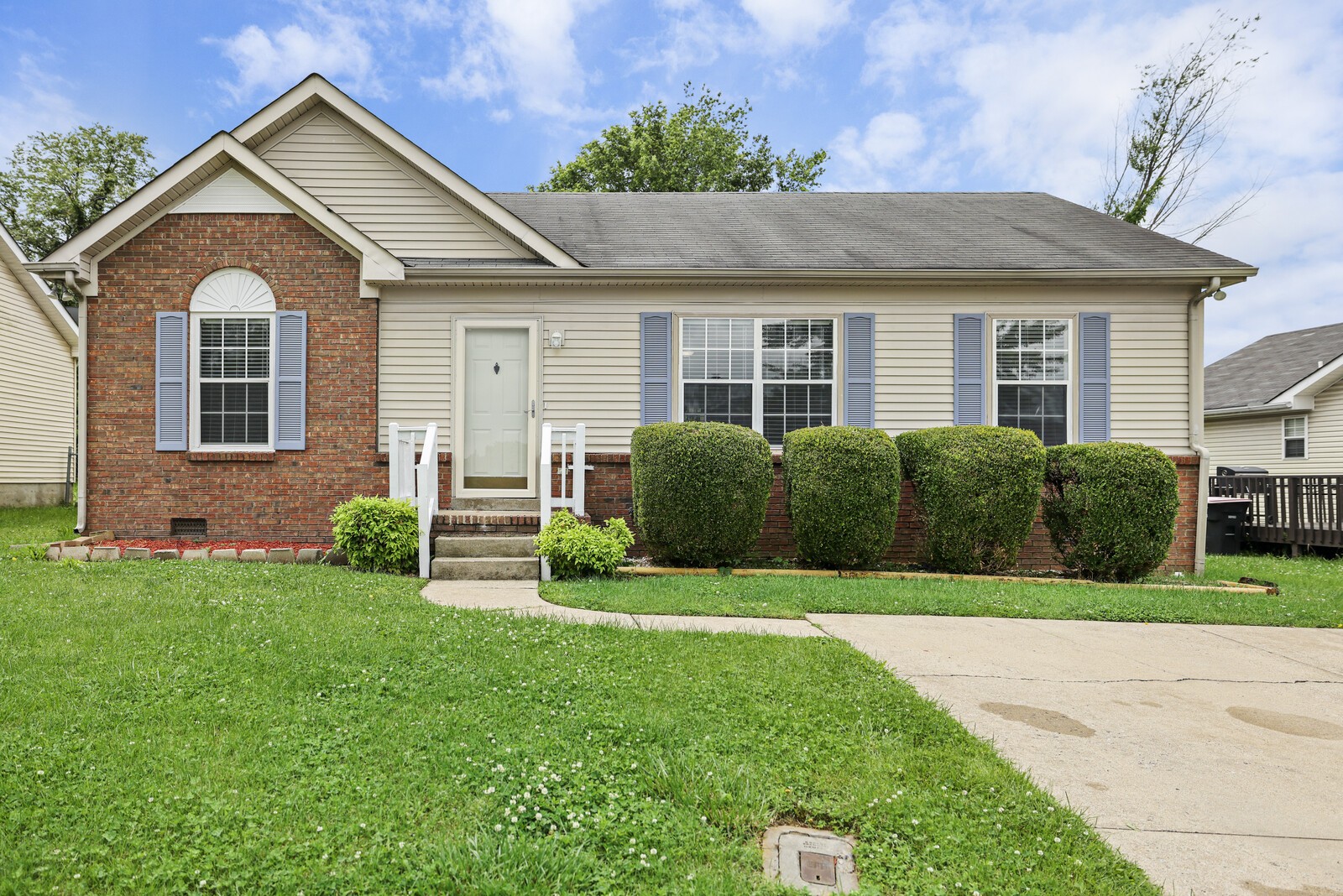 1844 Timberline Pl