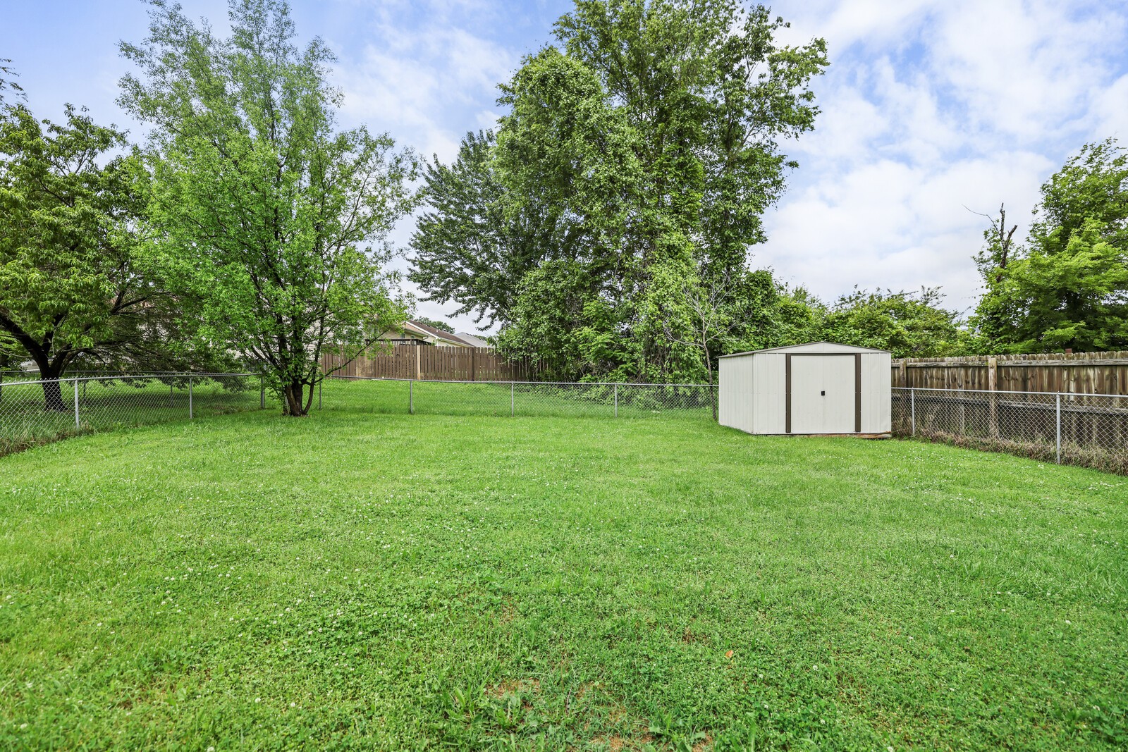 1844 Timberline Pl