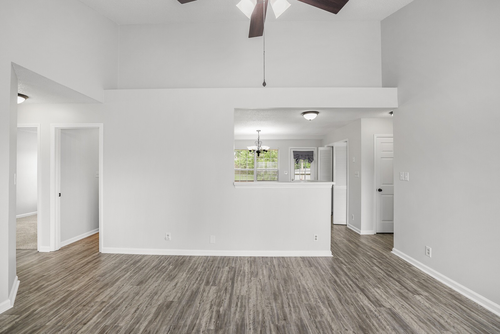 1844 Timberline Pl