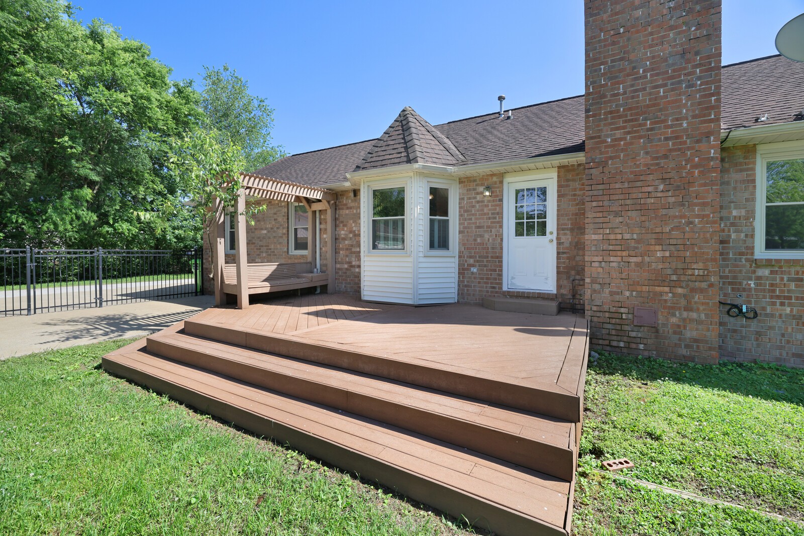 510 Wakefield Rd