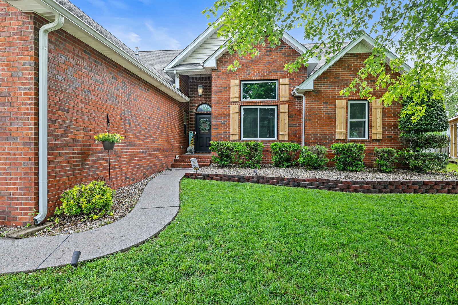 202 Springbrook Blvd