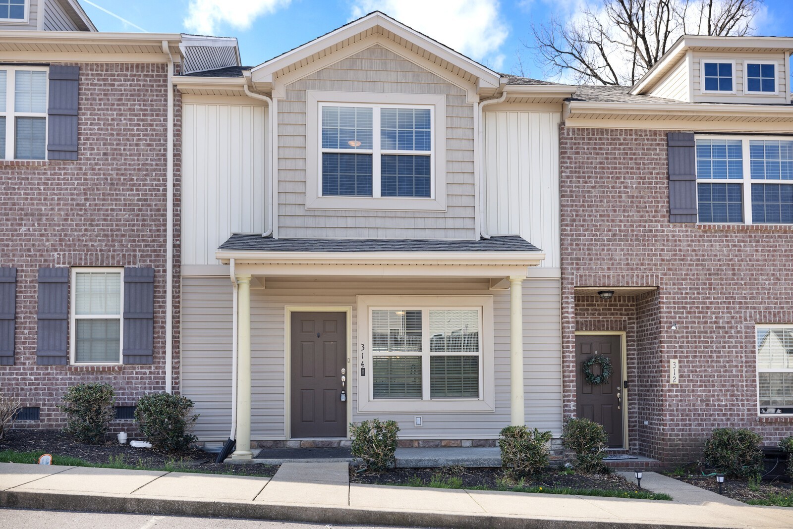 314 Stonecrest Way