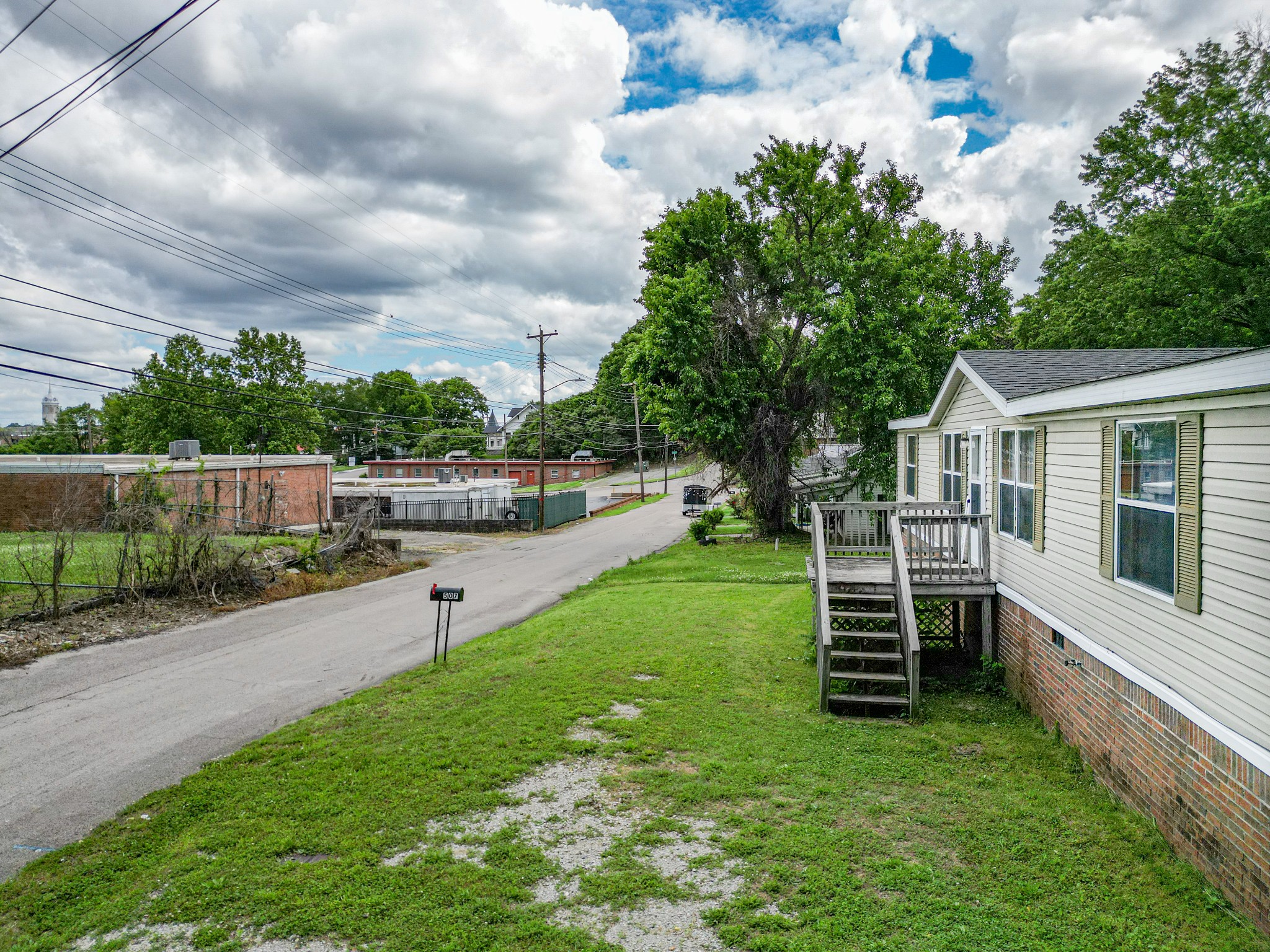 507 N Frierson St