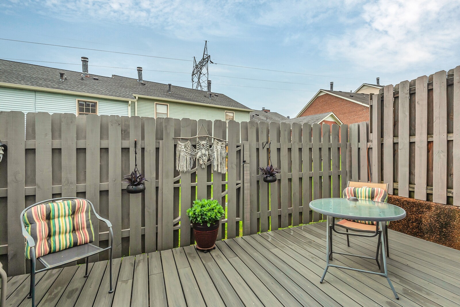 2105 Benton Hall Ct