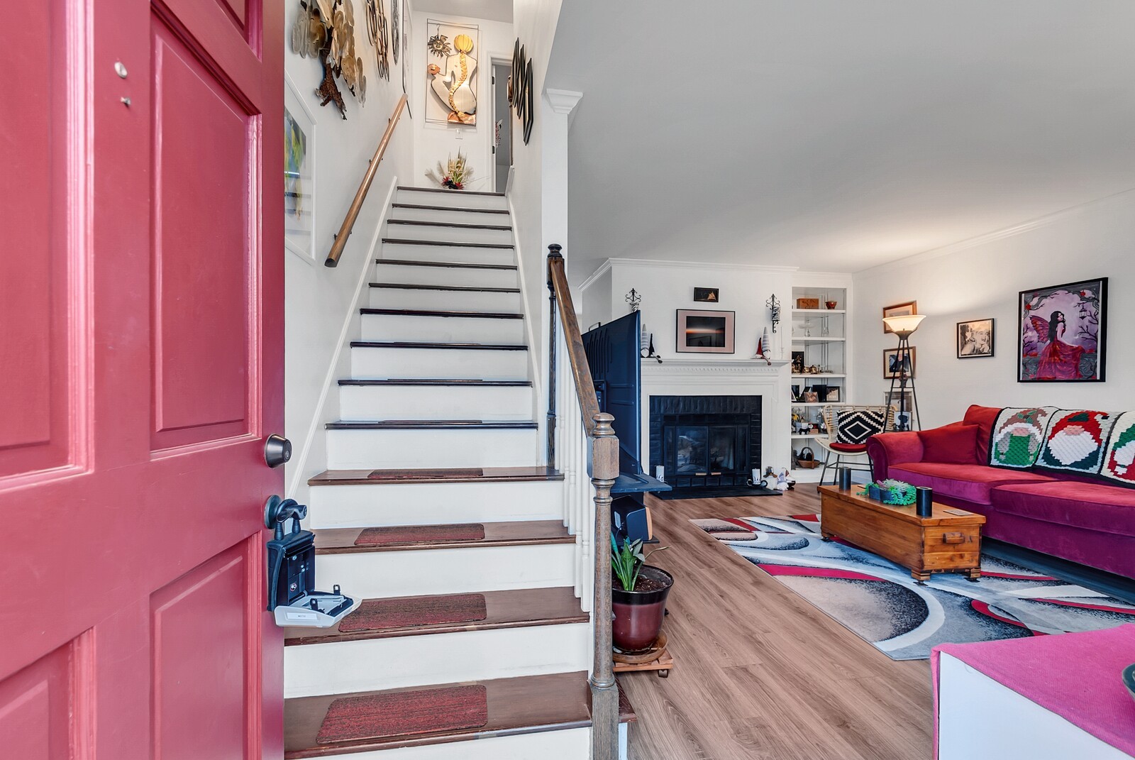 2105 Benton Hall Ct