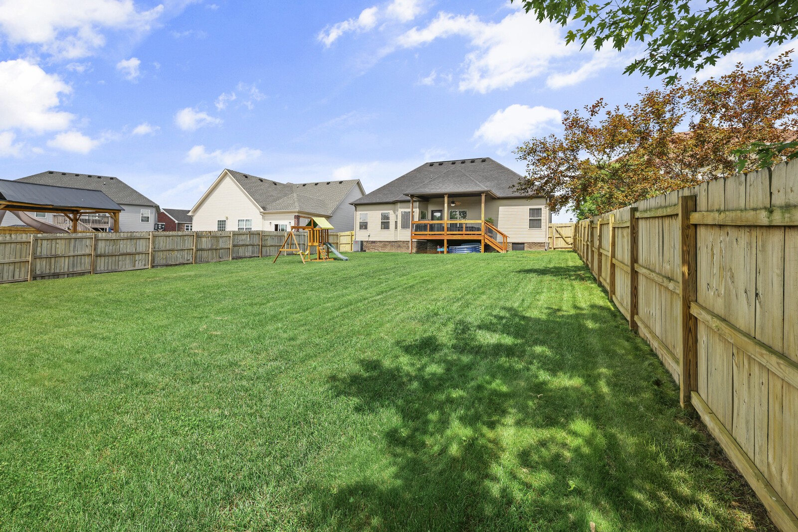 3320 Wiser Dr
