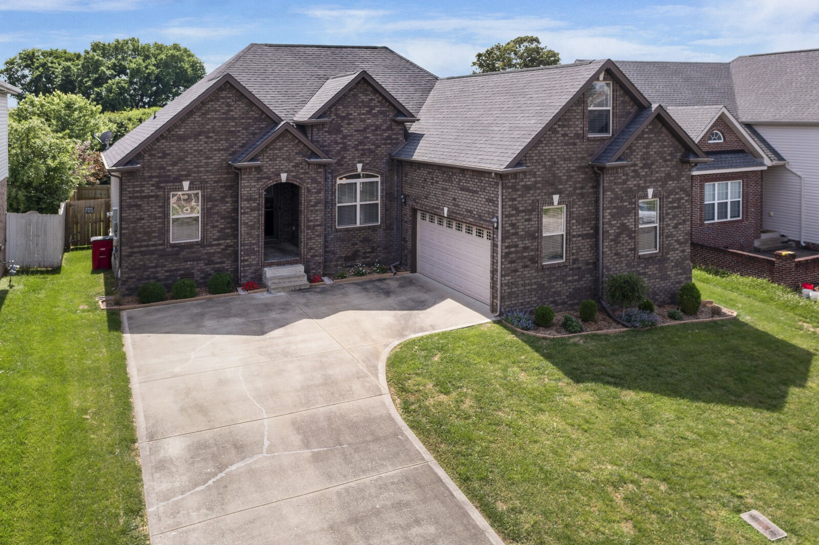 3320 Wiser Dr