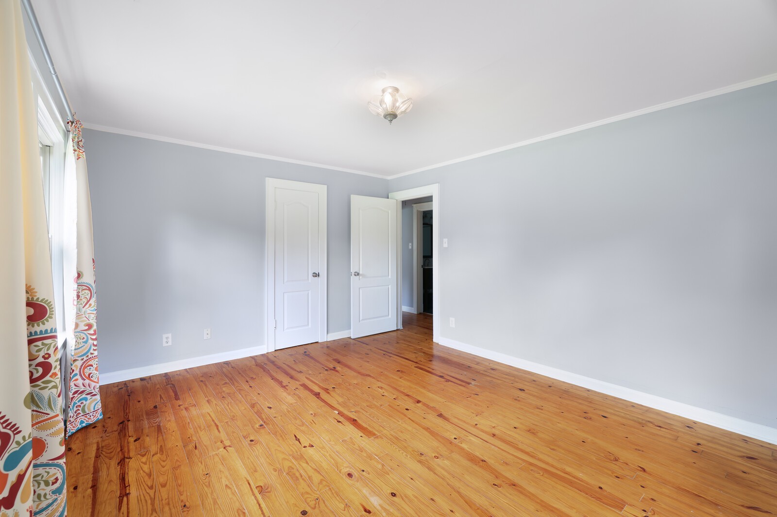 306 Hickory Hts