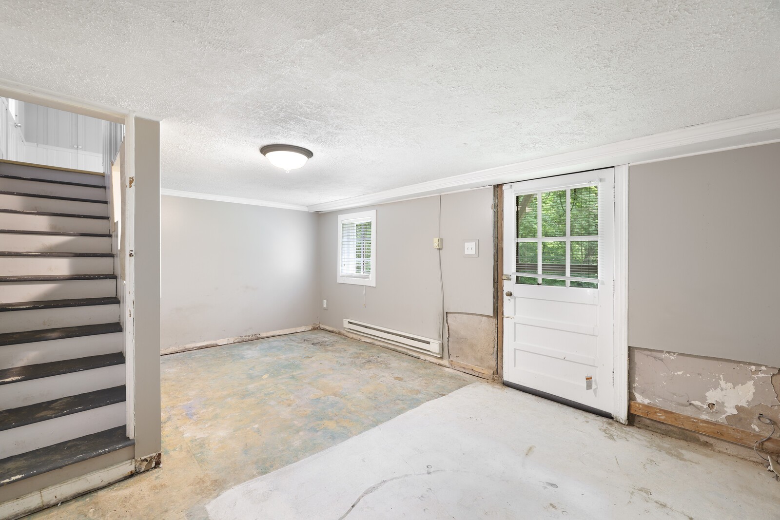 306 Hickory Hts