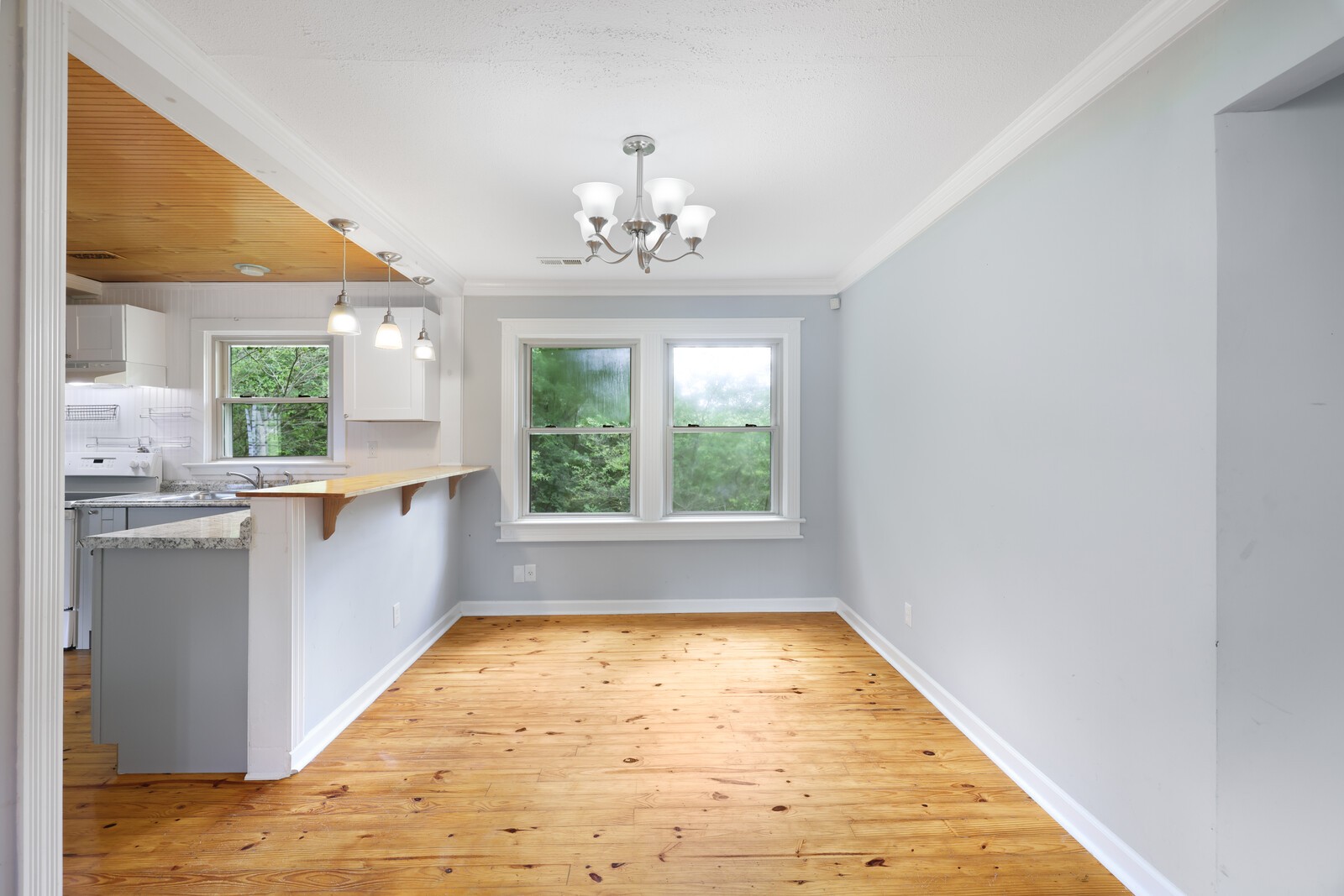 306 Hickory Hts