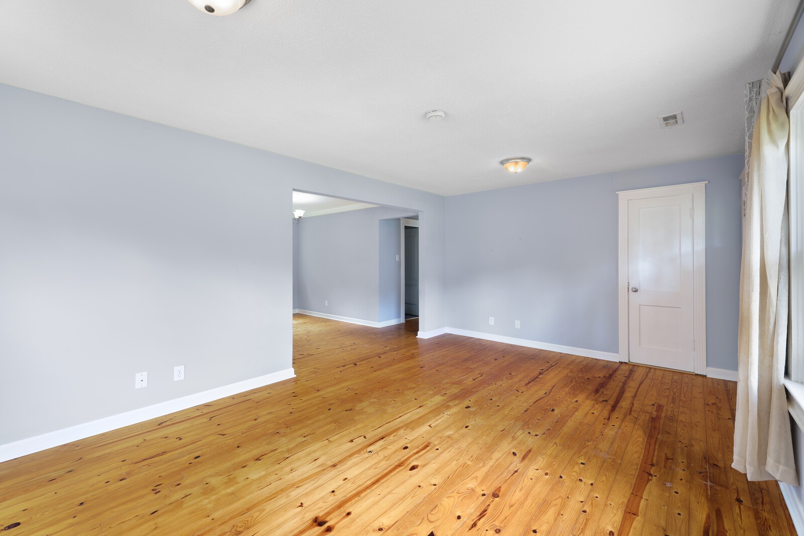 306 Hickory Hts