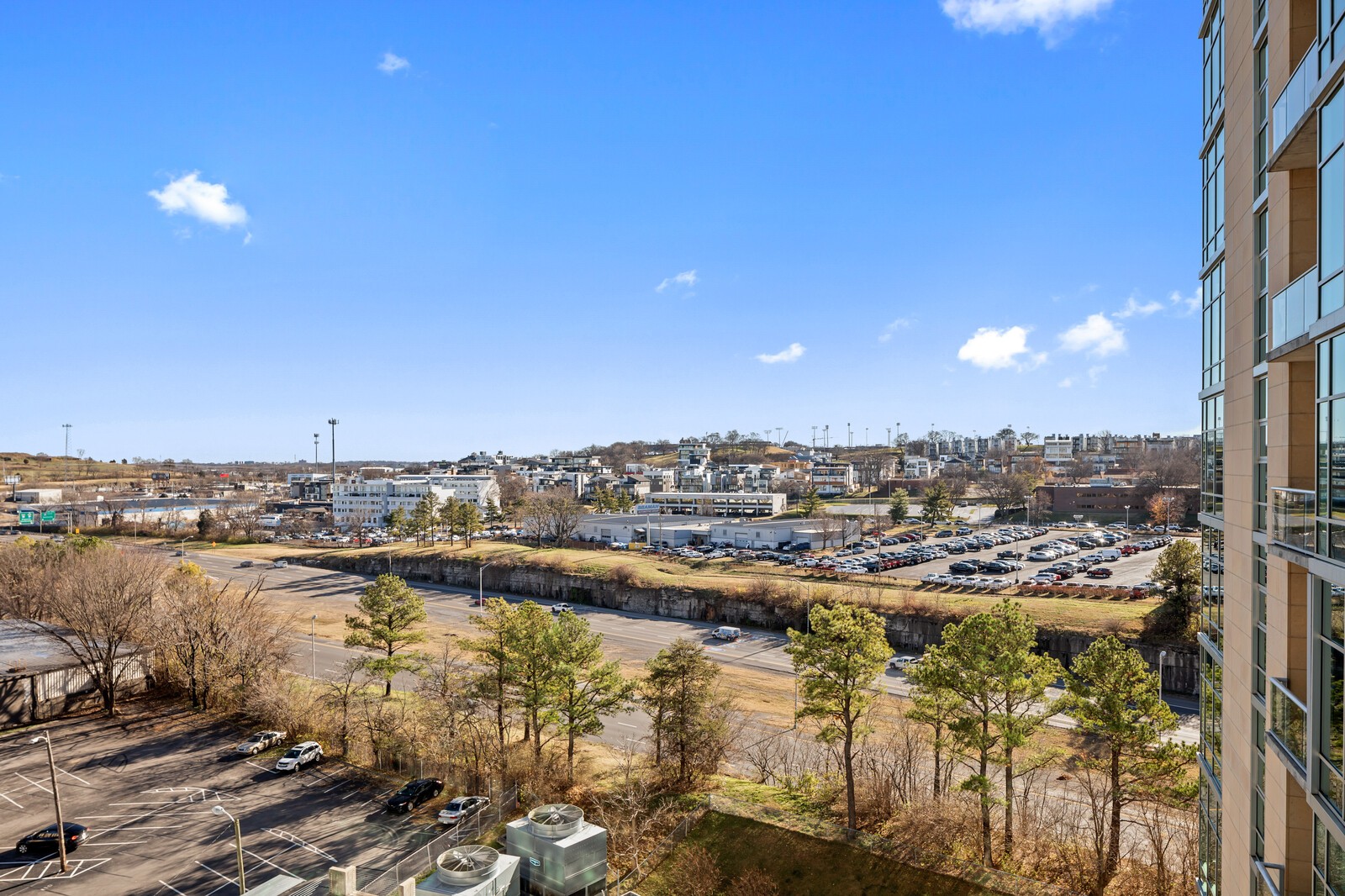 700 12th Ave, S Unit: 708