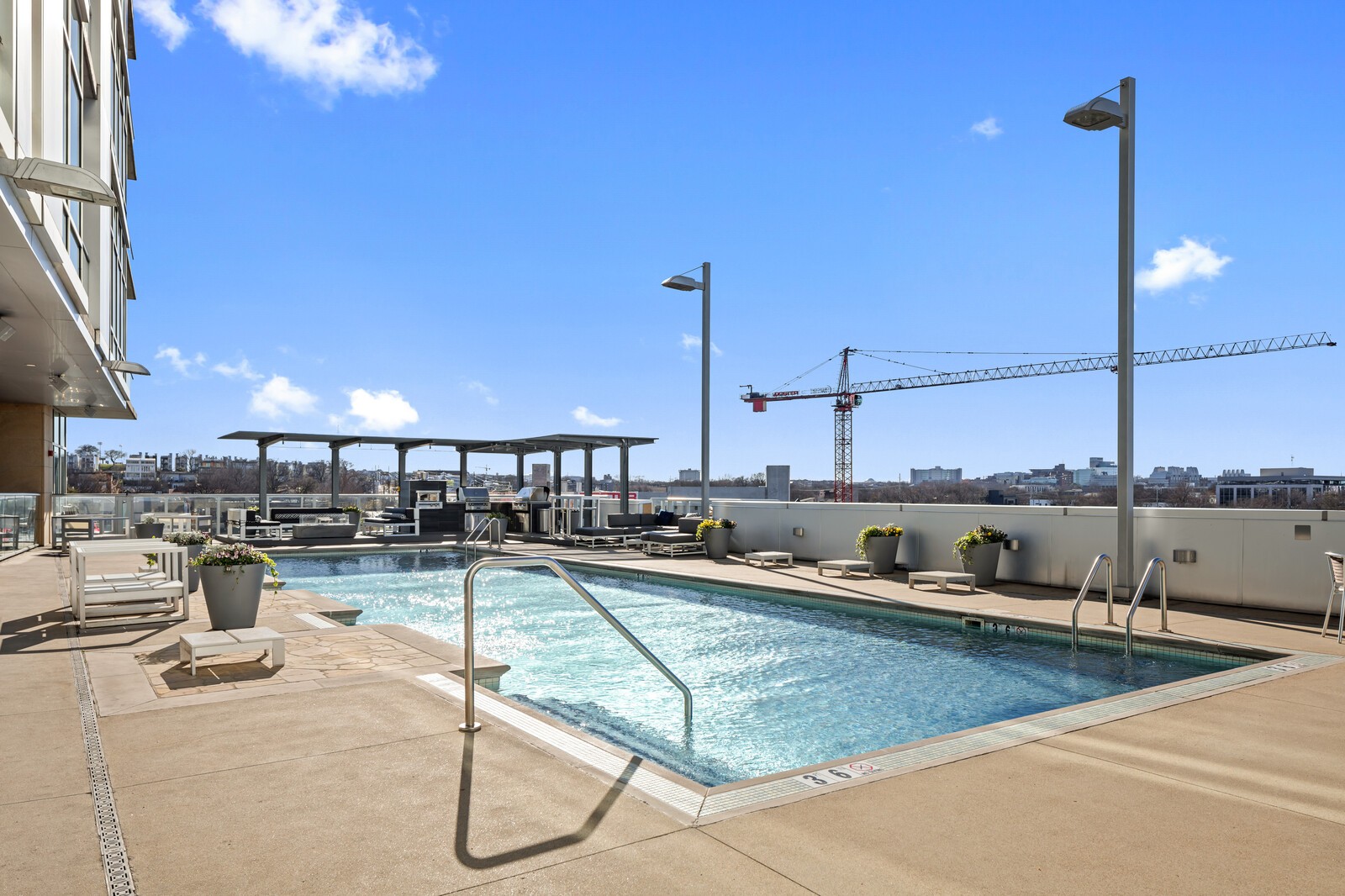 700 12th Ave, S Unit: 708
