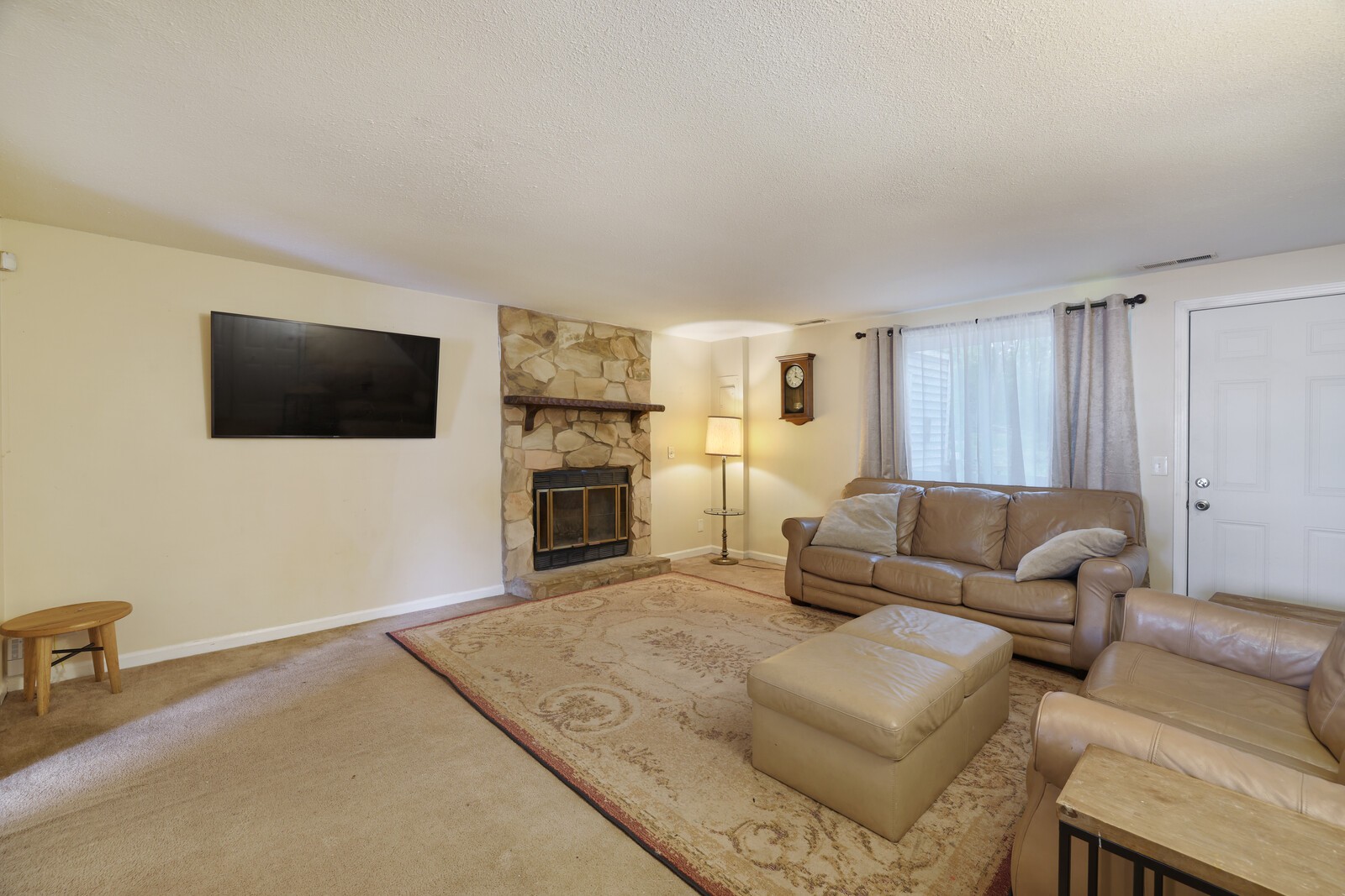 3510 Seneca Forest Dr