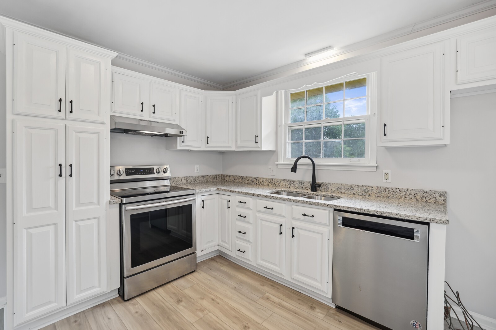 238 Island Dr