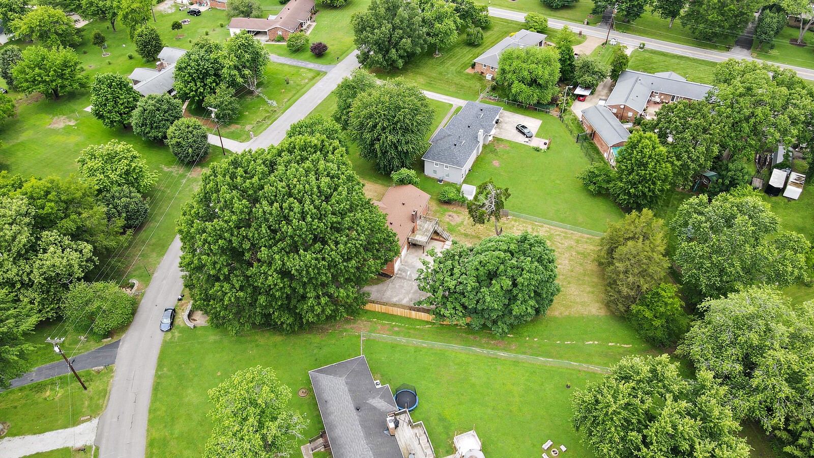 238 Island Dr