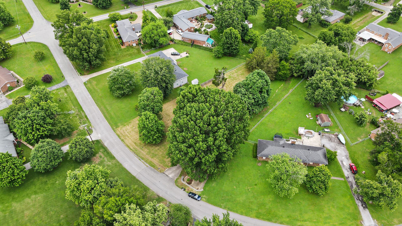 238 Island Dr