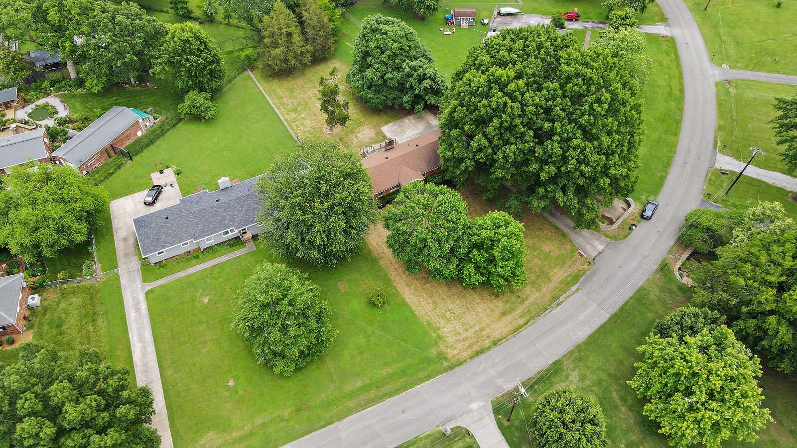 238 Island Dr