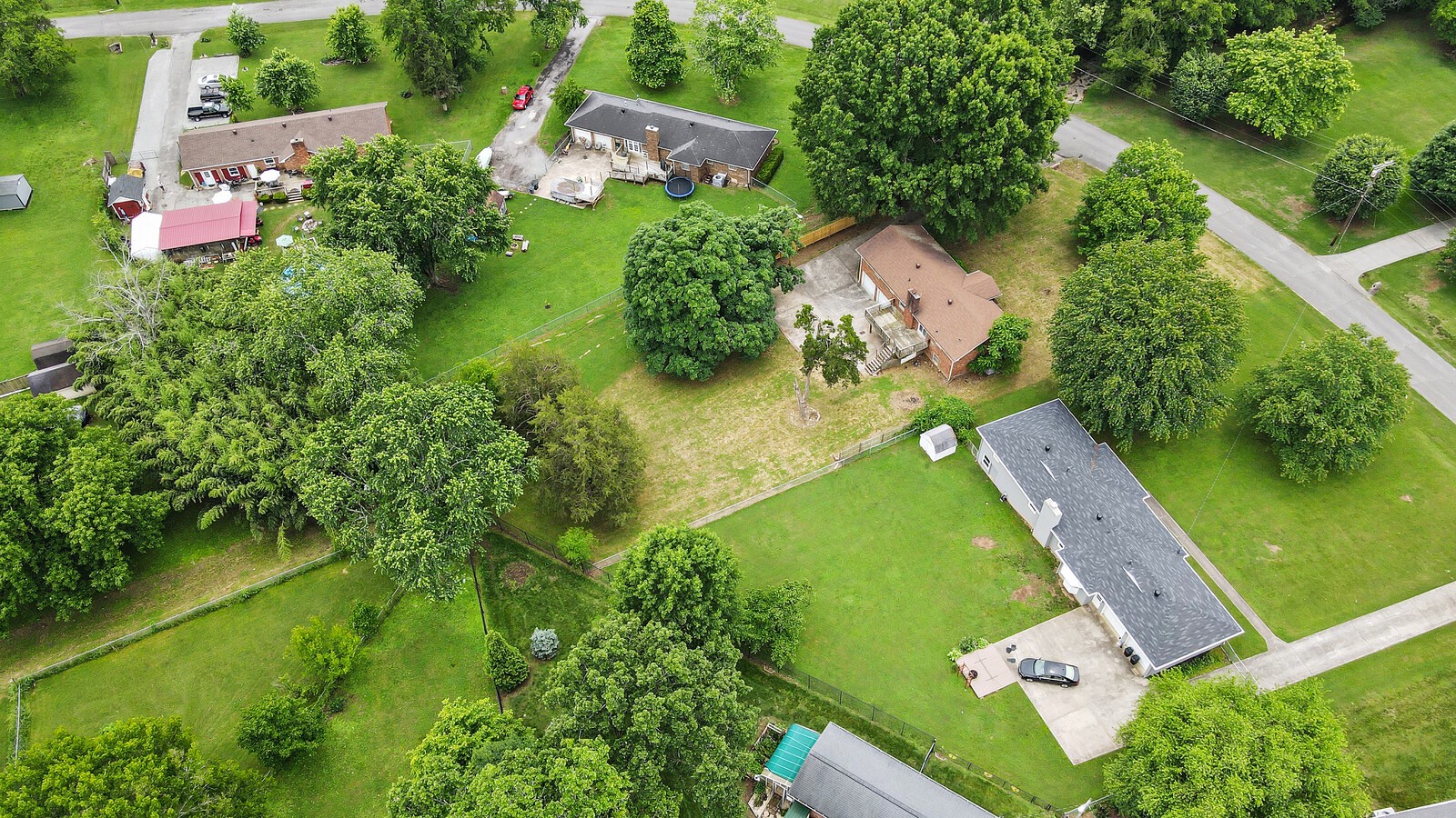 238 Island Dr