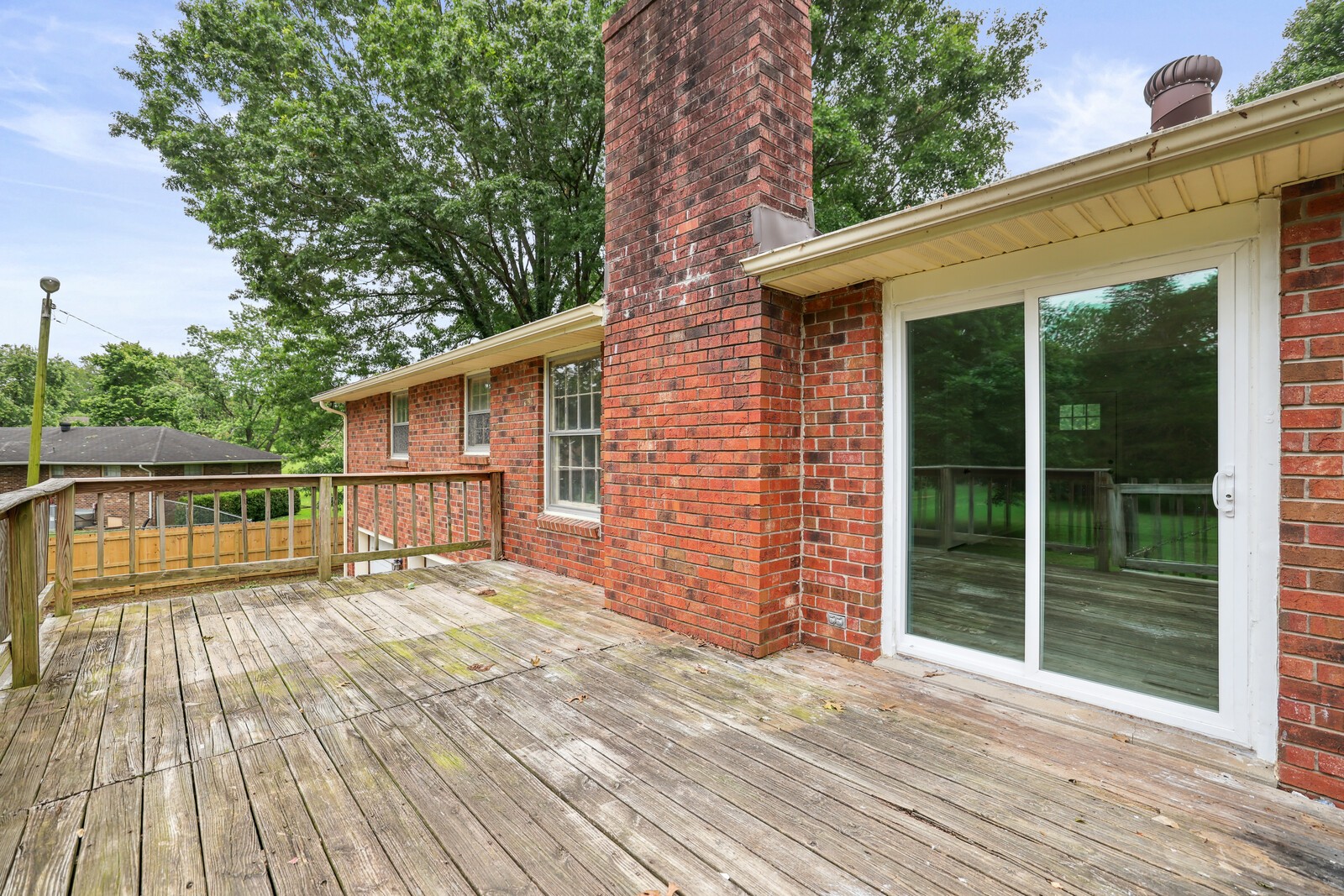 238 Island Dr