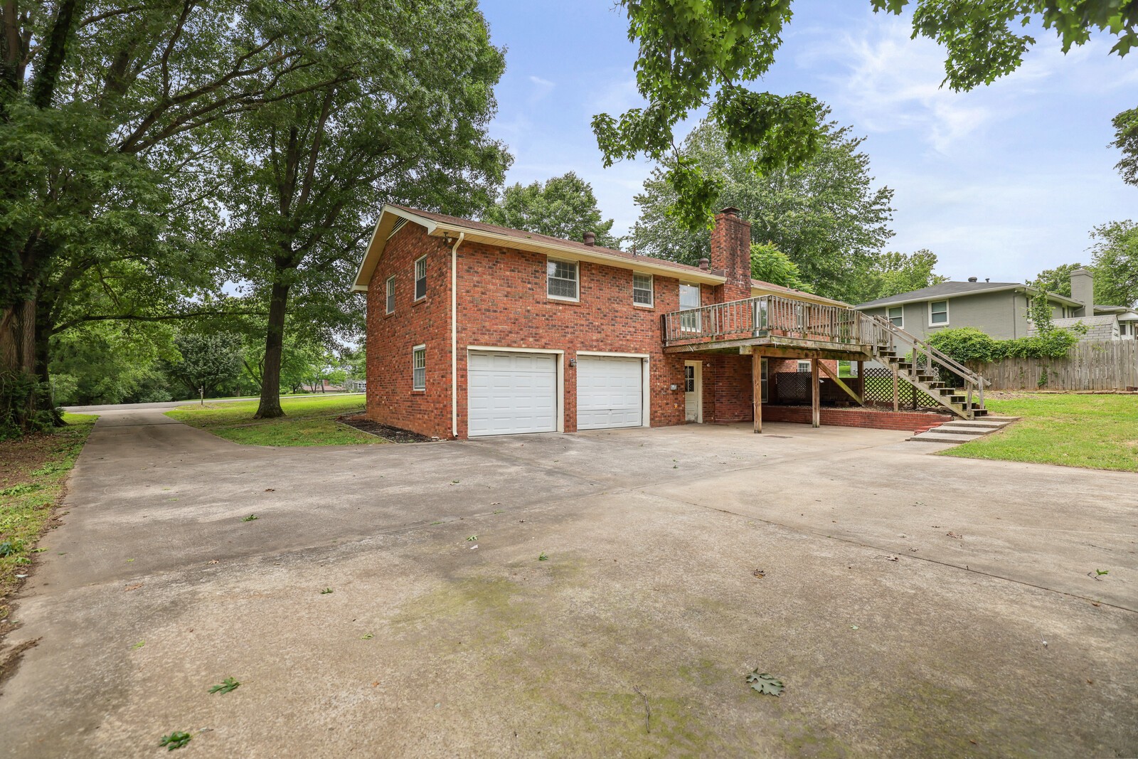 238 Island Dr