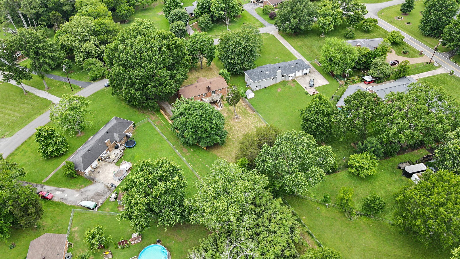 238 Island Dr