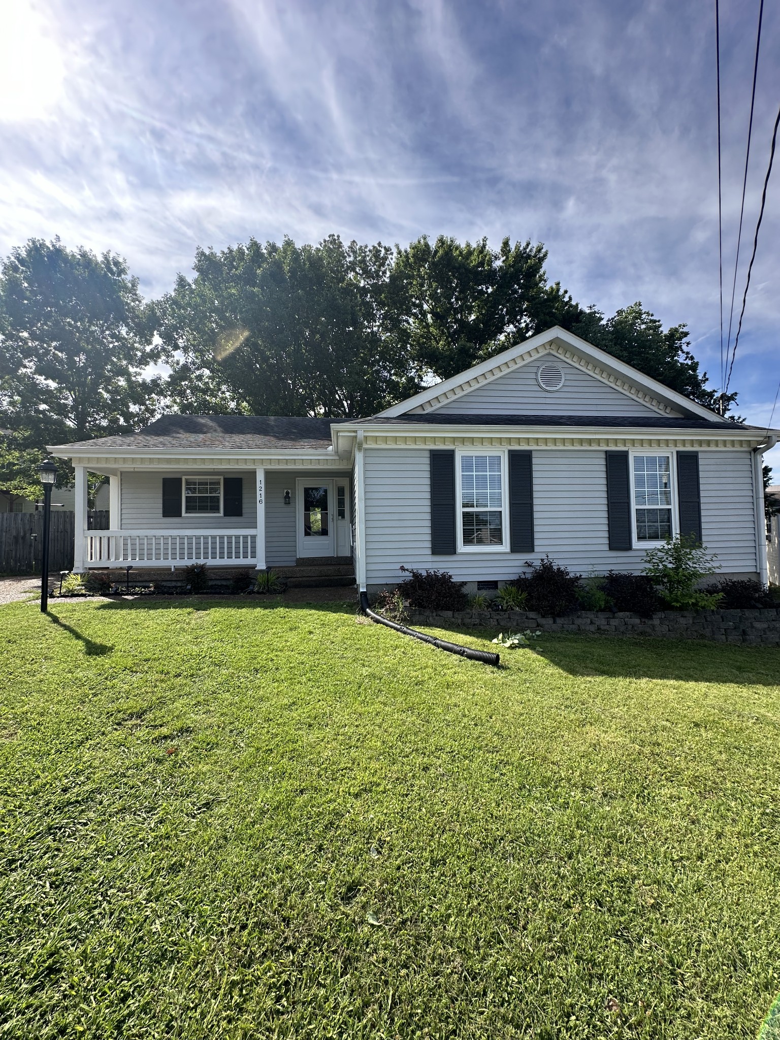 1216 Curran Ct