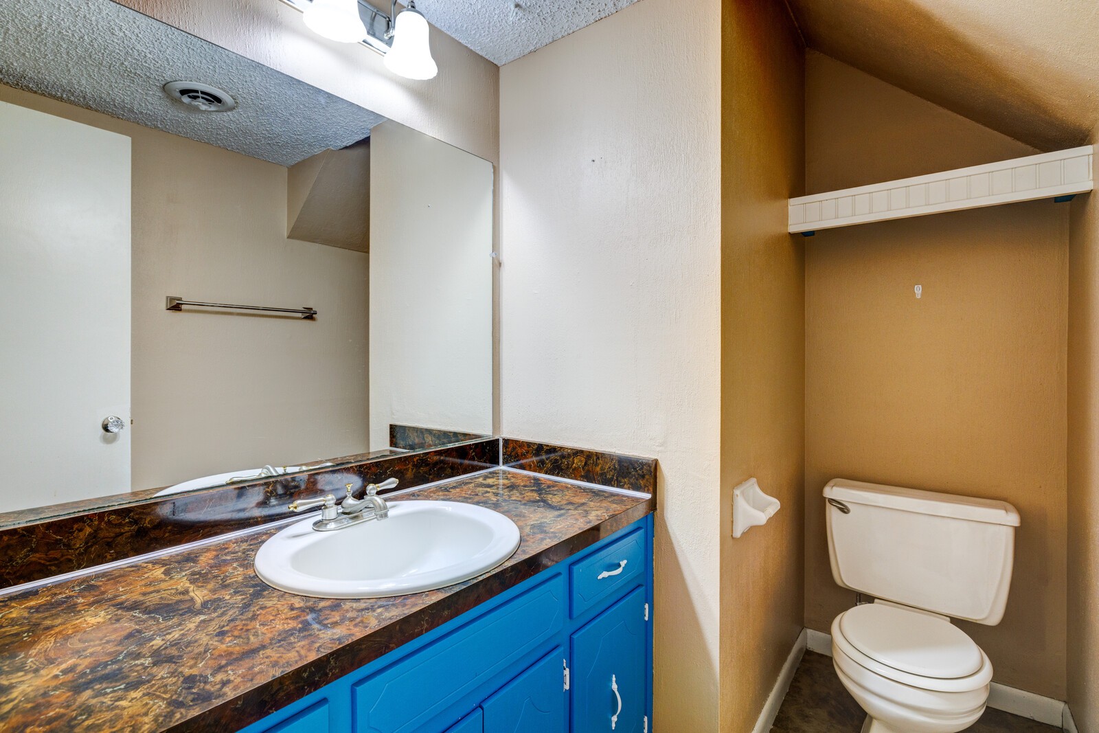 5600 Country Dr Unit: 315