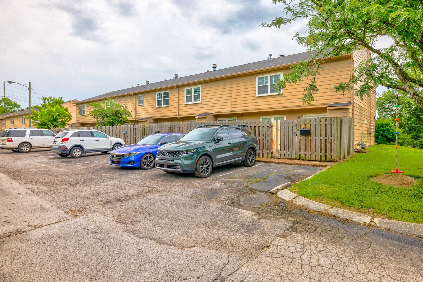 5600 Country Dr Unit: 315