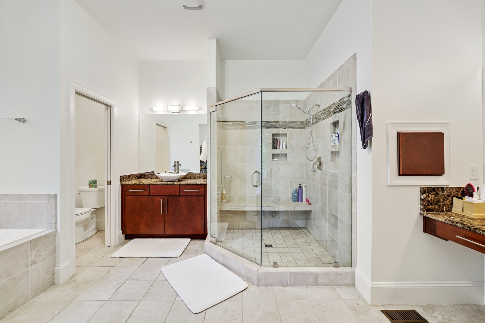 532 Summit Oaks Ct