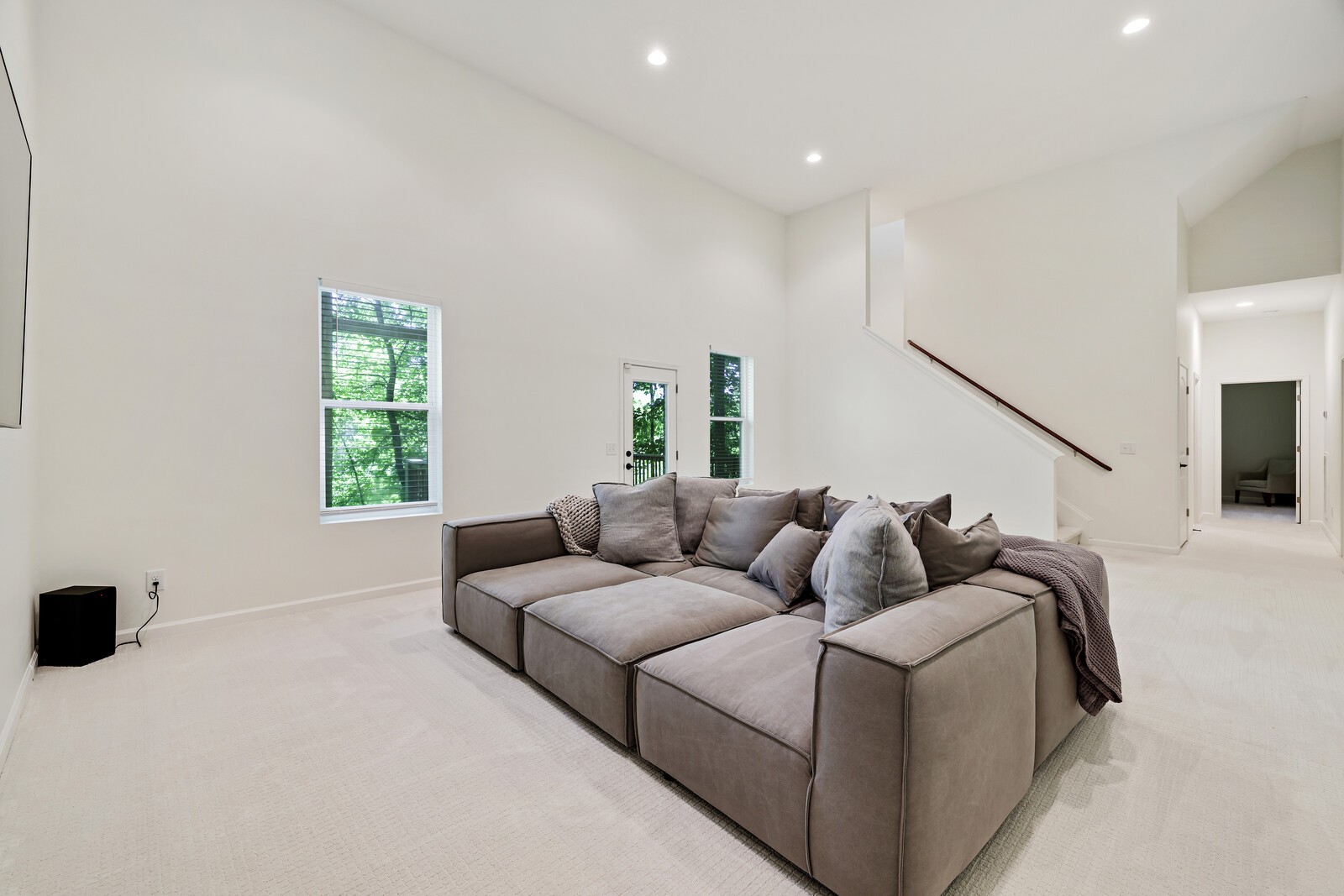 532 Summit Oaks Ct