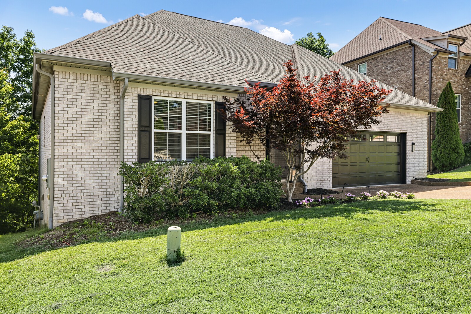532 Summit Oaks Ct
