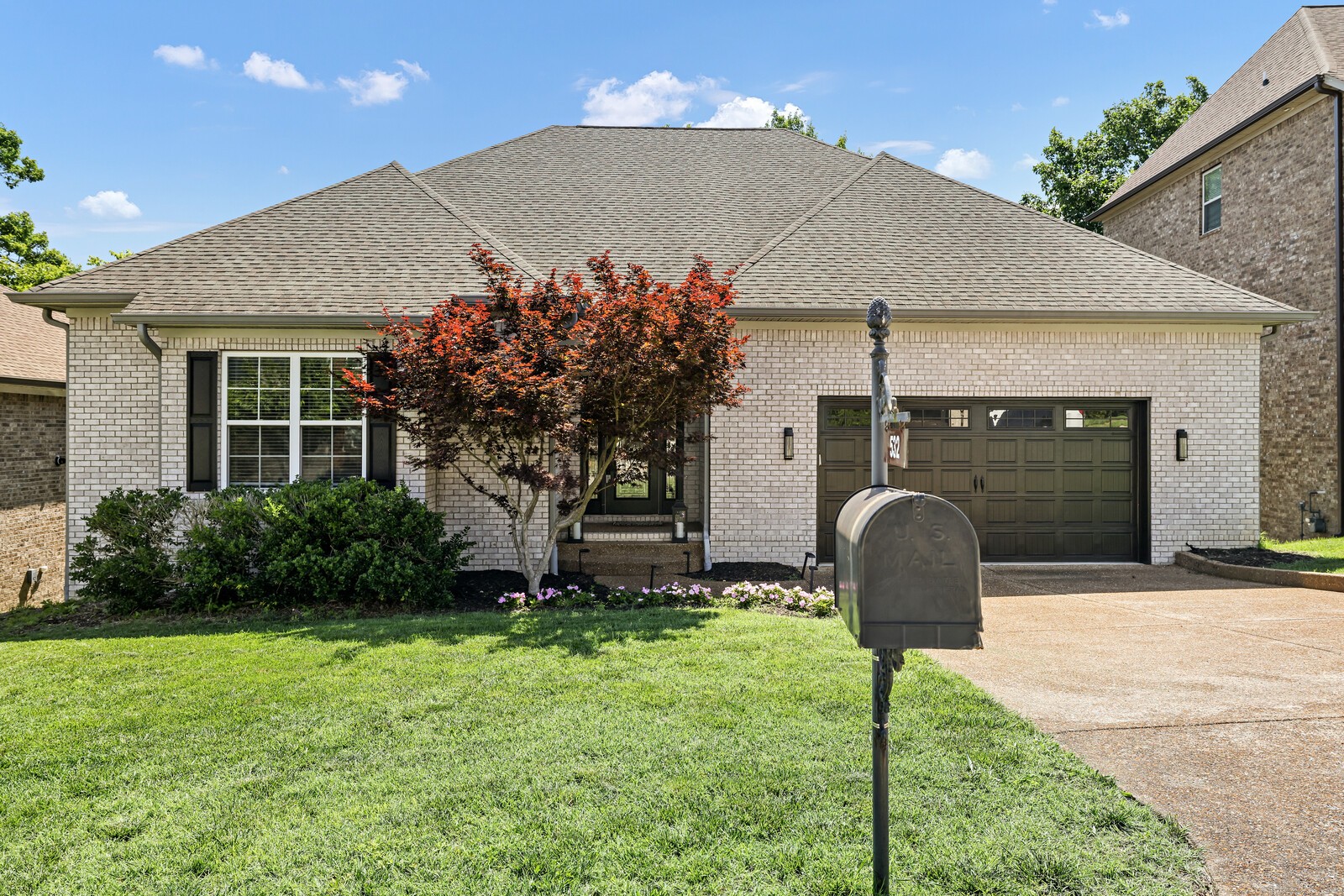 532 Summit Oaks Ct
