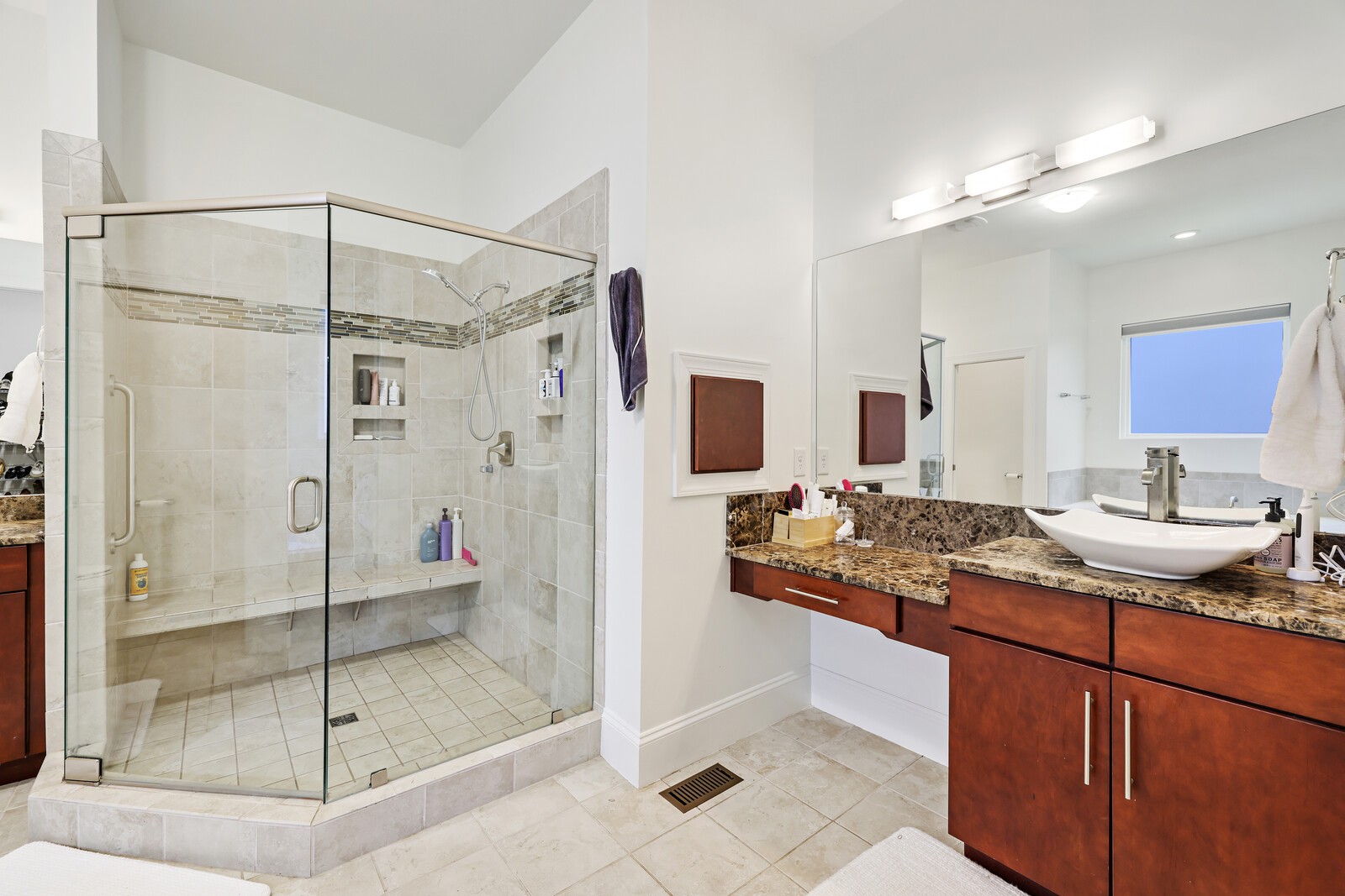 532 Summit Oaks Ct