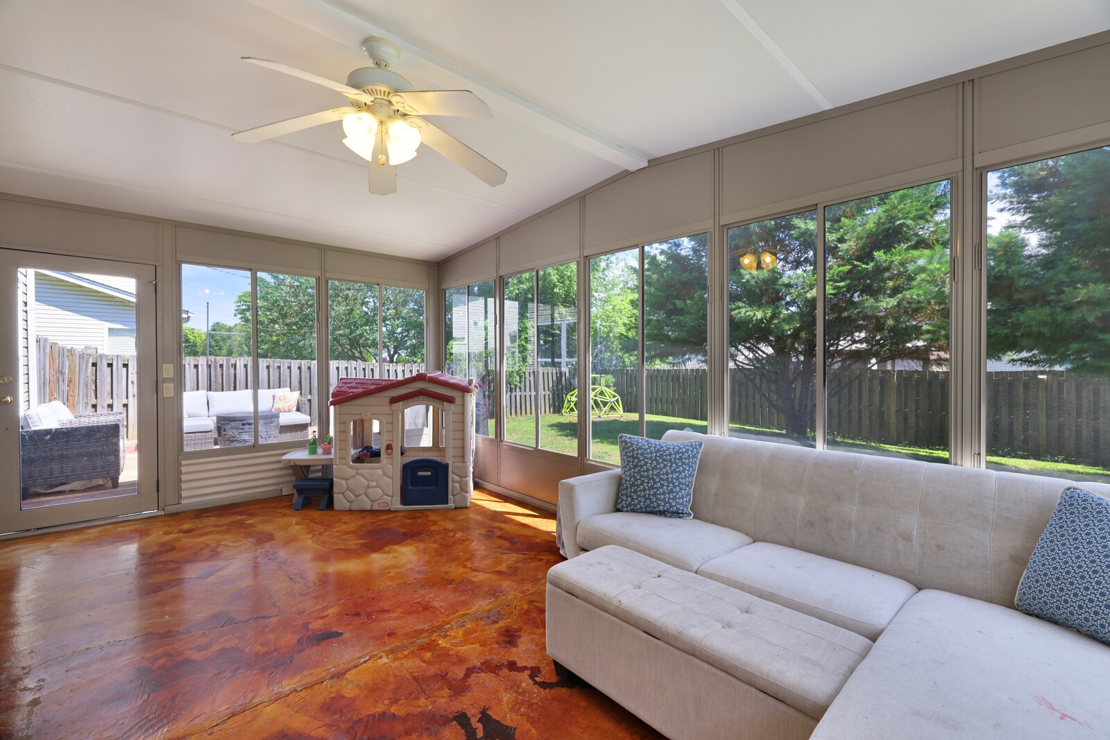 3113 Remington Park Ct