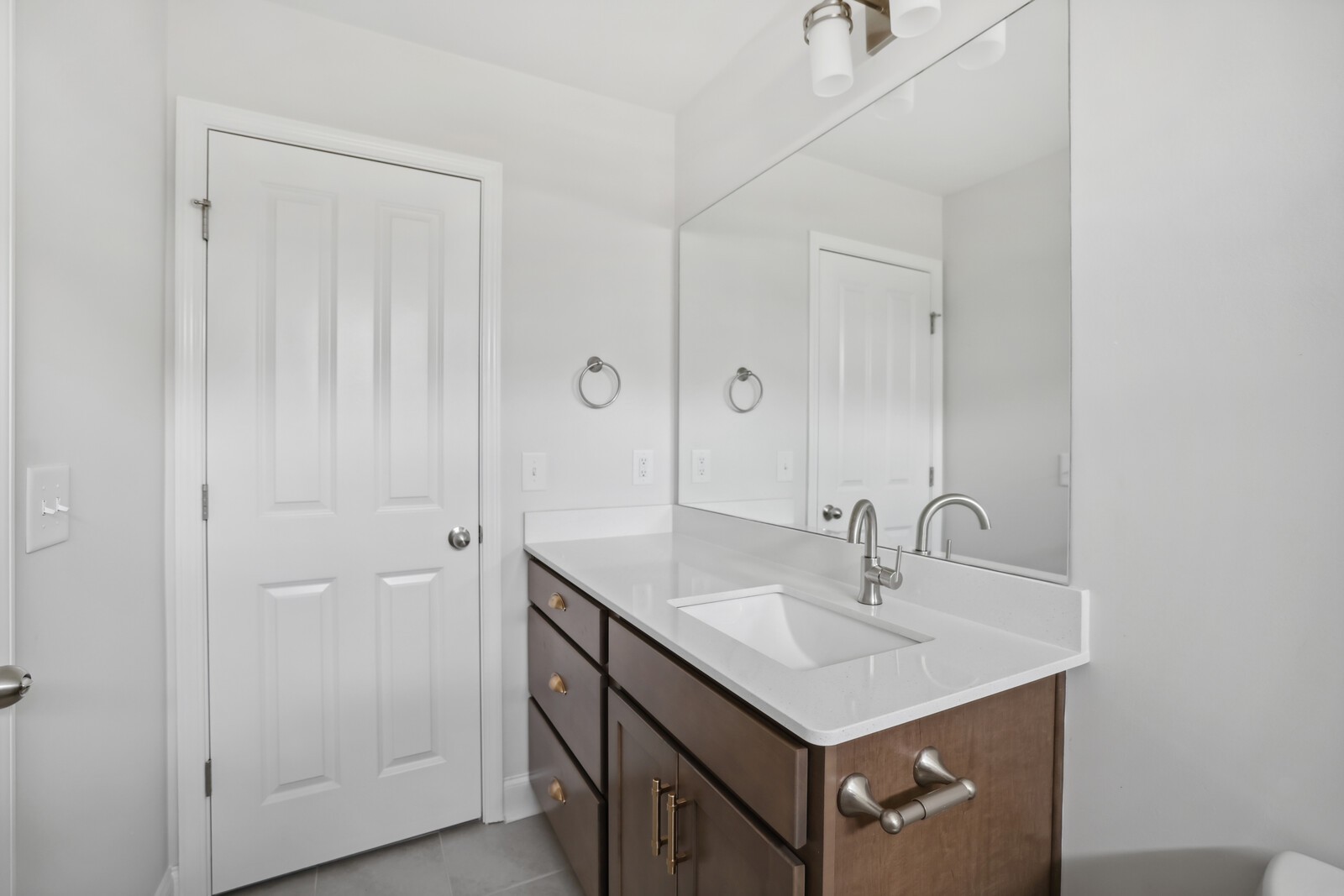 3336 Tasker Dr