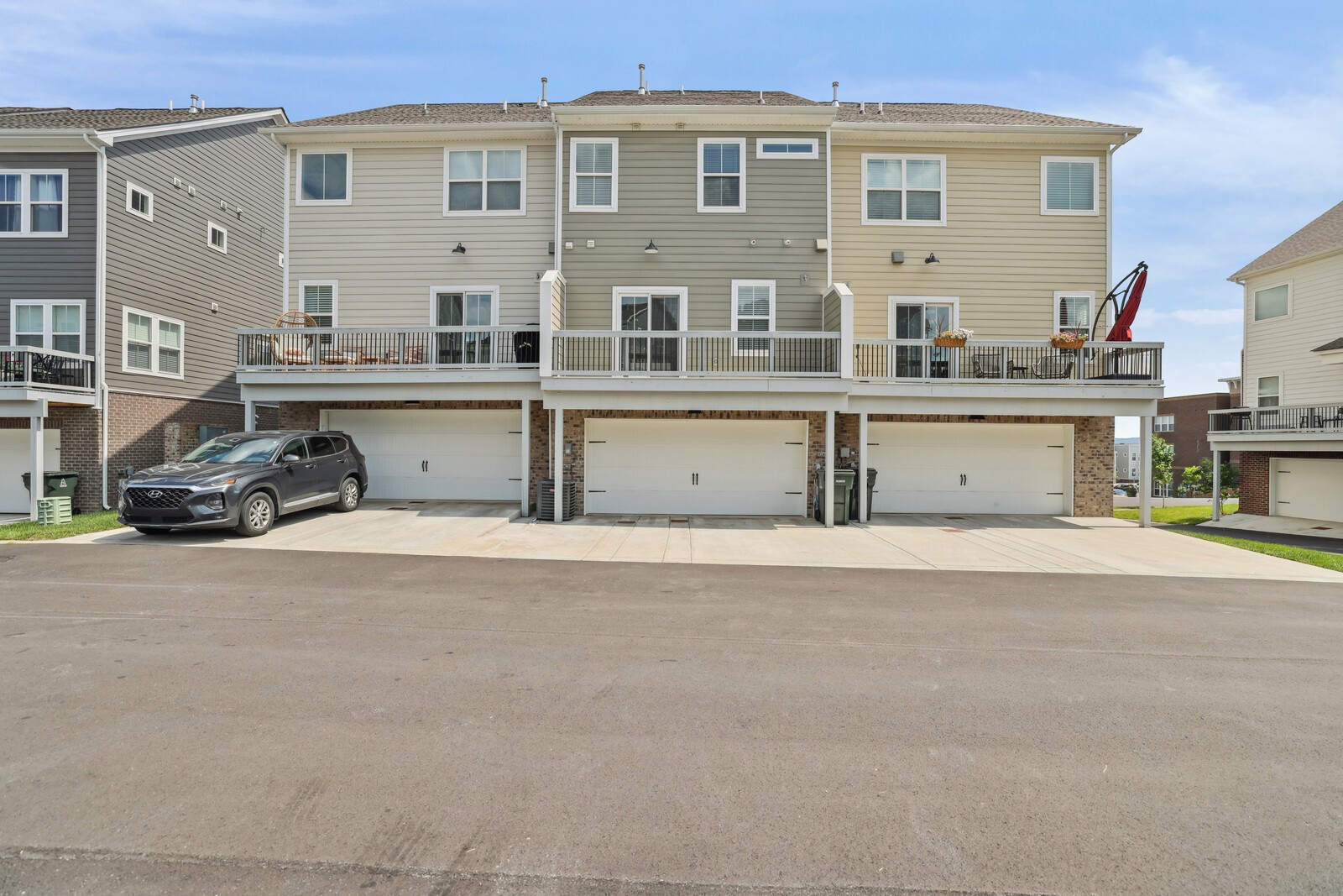 3336 Tasker Dr