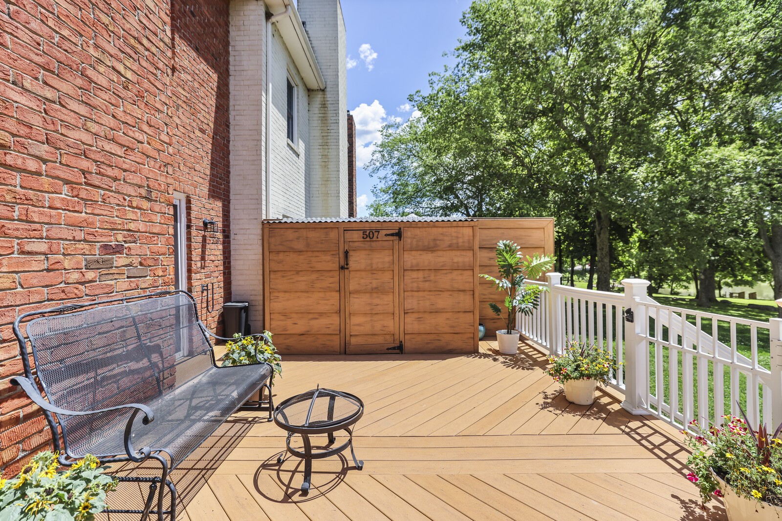 507 Harbor Village Dr