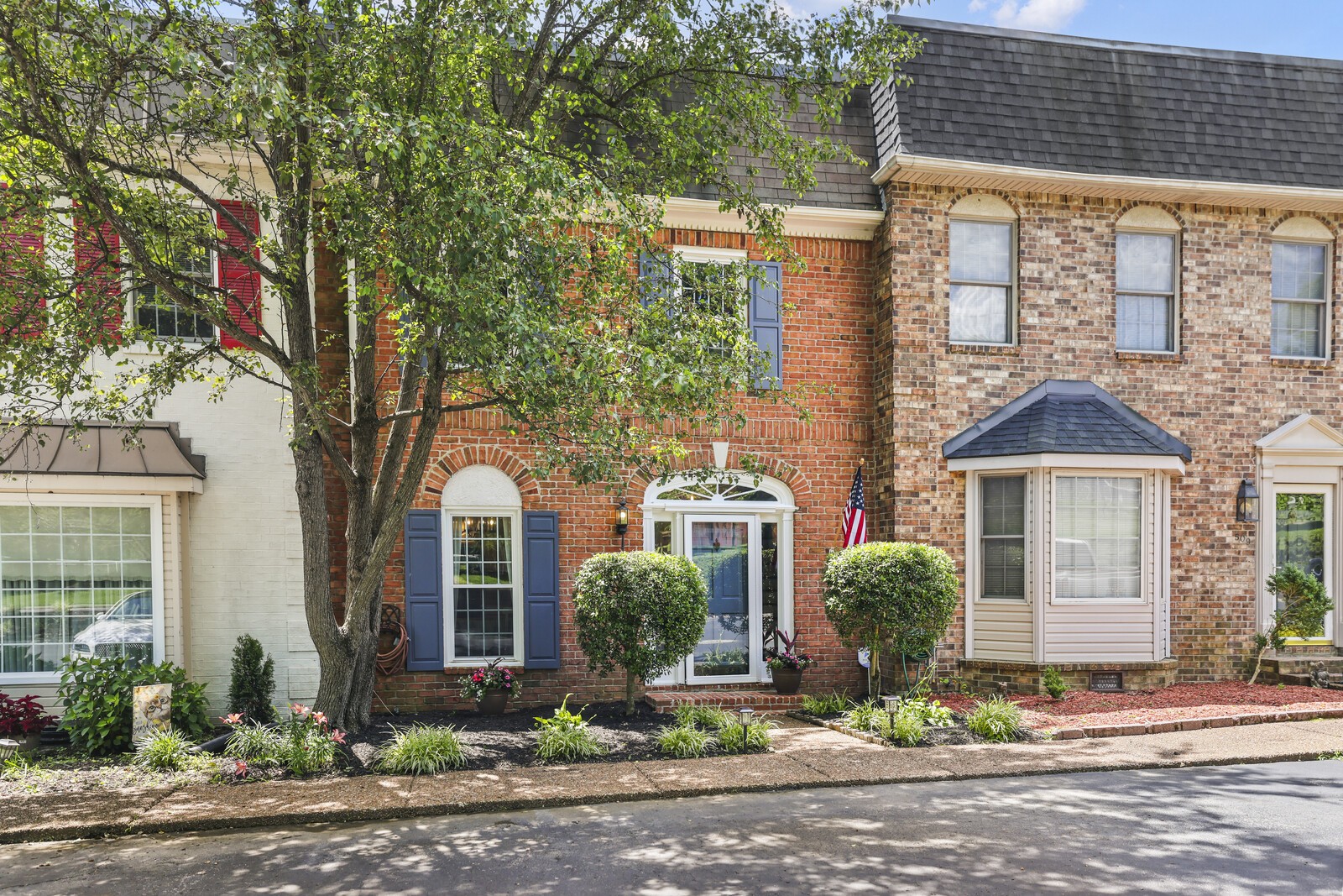 507 Harbor Village Dr