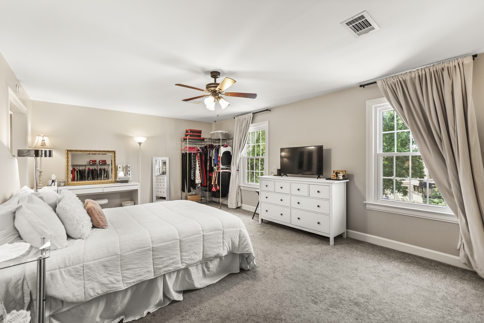 507 Harbor Village Dr