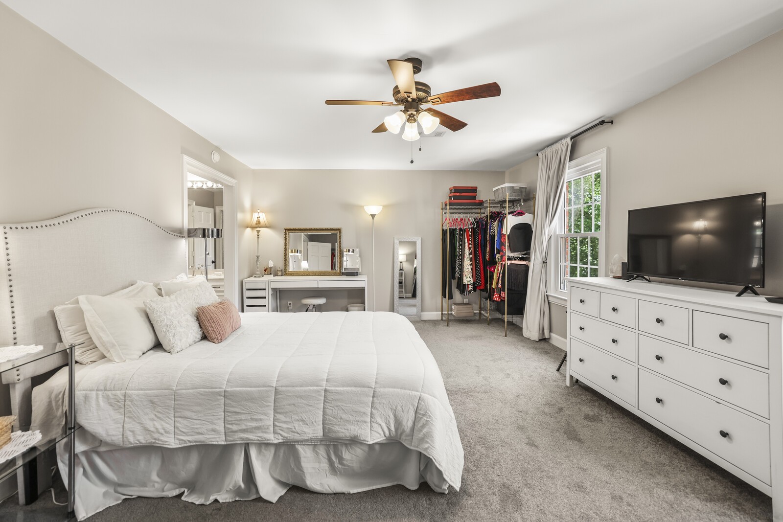 507 Harbor Village Dr