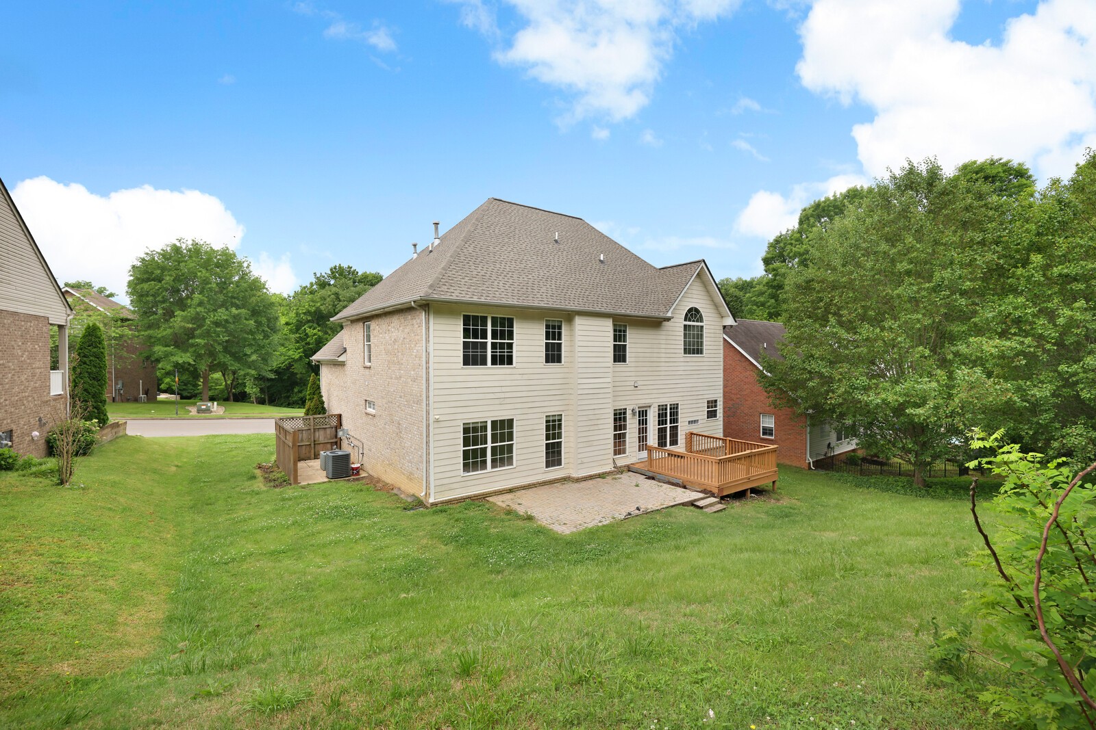 4109 Barnes Cove Dr
