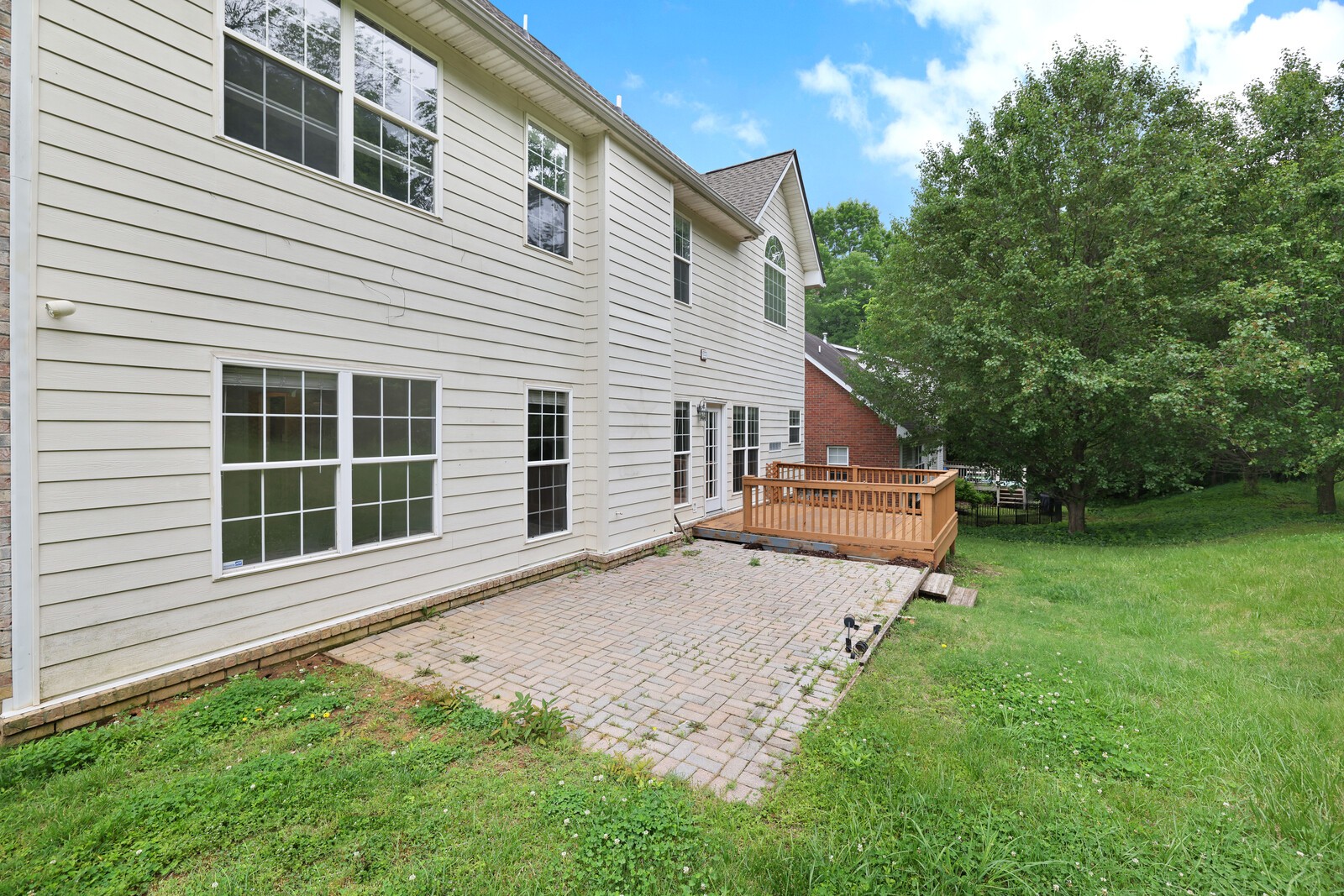 4109 Barnes Cove Dr
