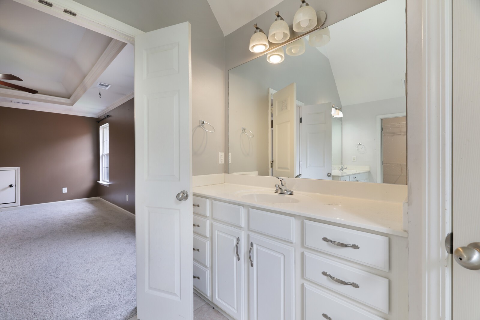 4109 Barnes Cove Dr