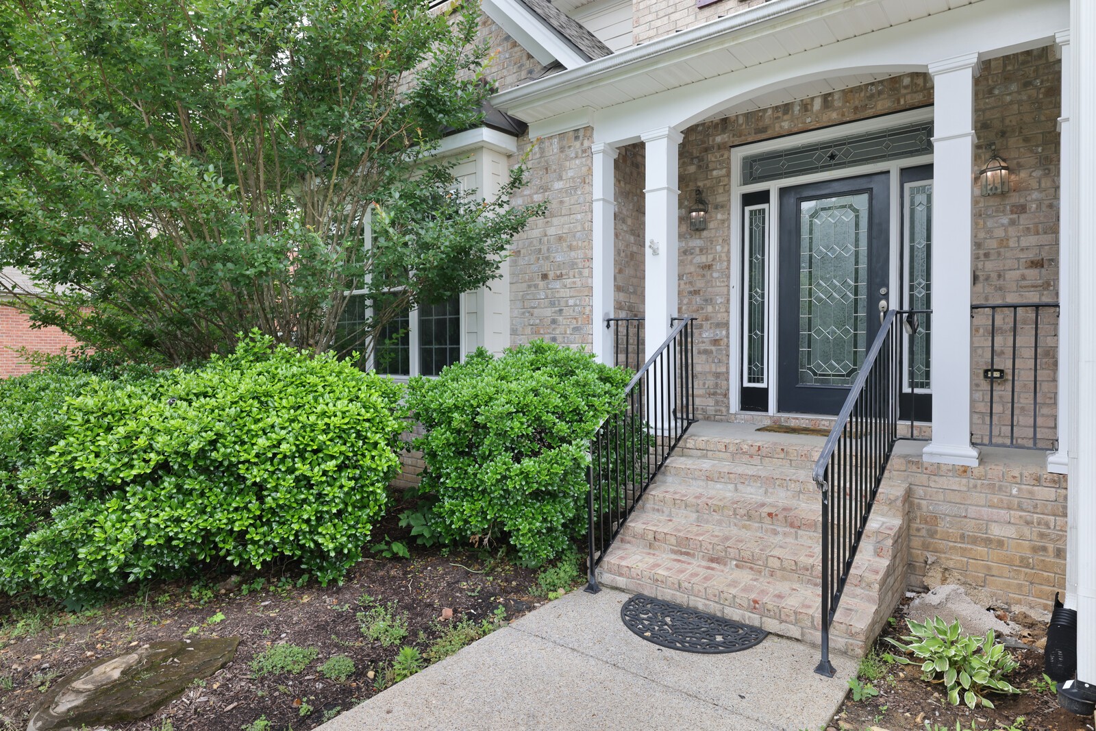 4109 Barnes Cove Dr